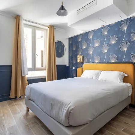 District Nation Hotel