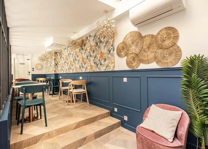 Hotel District Nation Paris