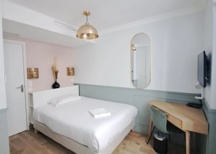 District Nation 2* Paris