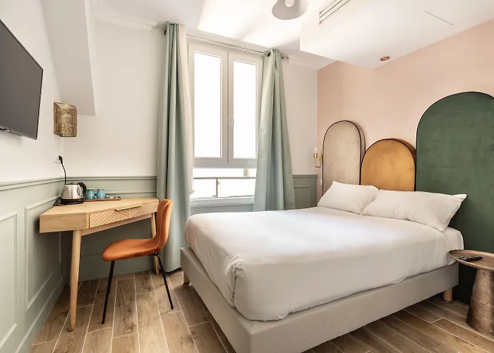 District Nation 2* Paris