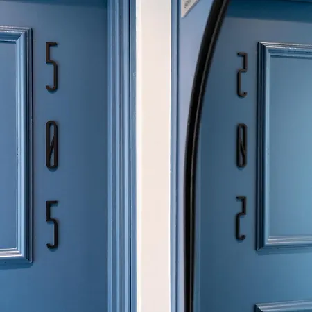 District Nation Hotell 2*