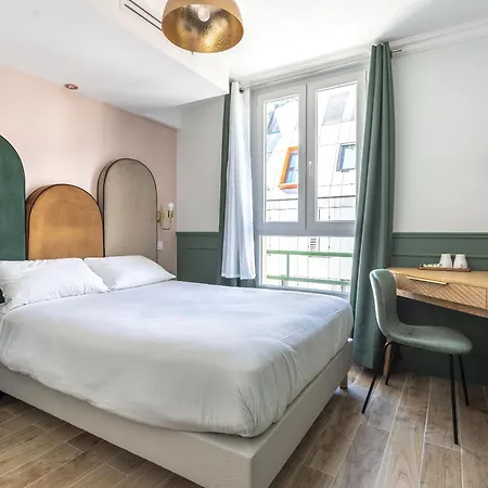 District Nation Hotel Paříž