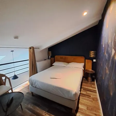 Hotell District Nation 2*