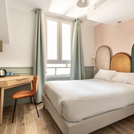 District Nation 2* Paris