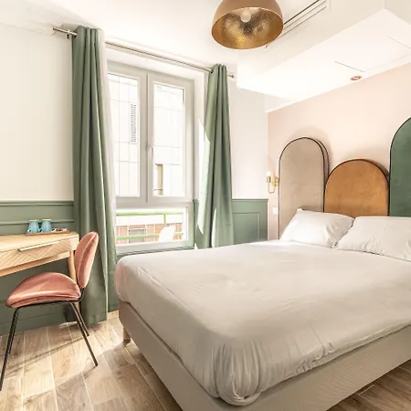 District Nation Hotell