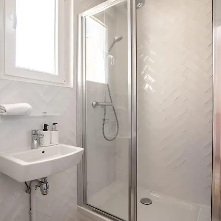 Hotell District Nation Paris